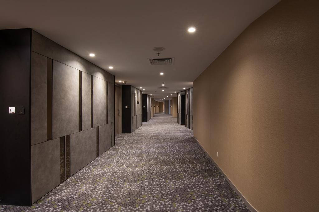 Mtree Hotel Puchong Exteriör bild